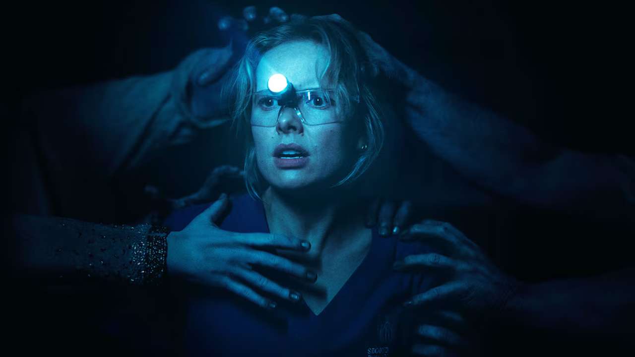 Una scena di In Insidious: Fuori dall'Altrove. 