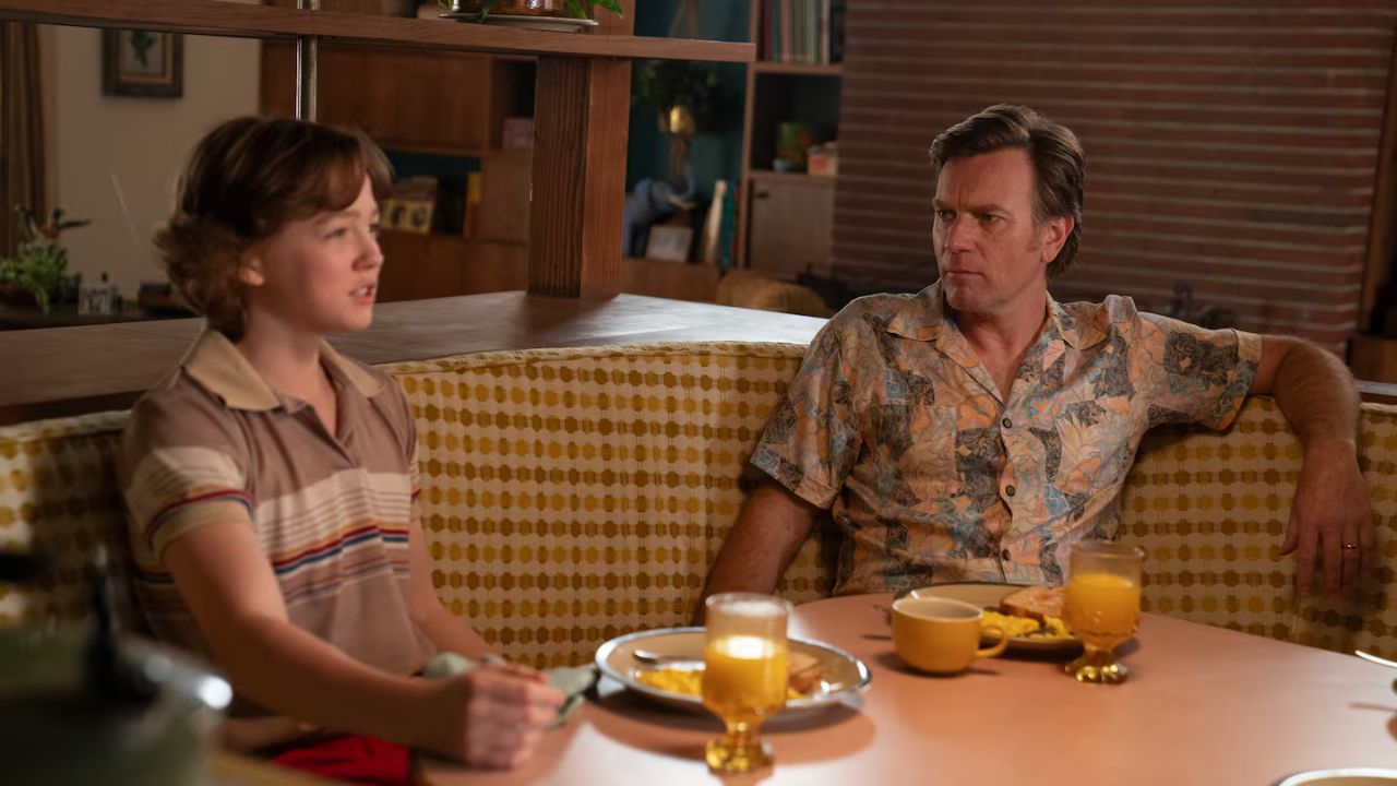 Una scena di La Fine di Oak Street (fonte: Warner Bros. Pictures.)