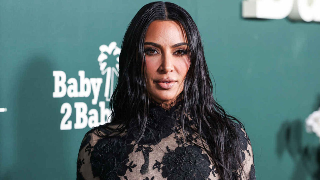 La figlia di Kim Kardashian sorprende tutti: “A 14 anni voglio lavorare da Starbucks” Kim Kardashian