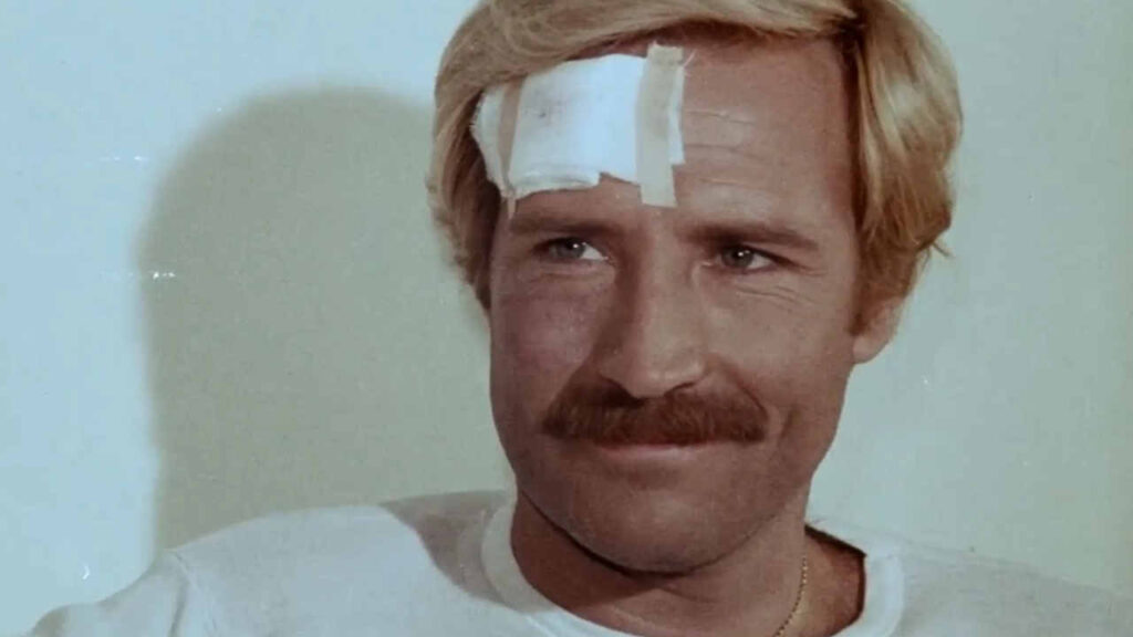 Maurizio Merli in un film