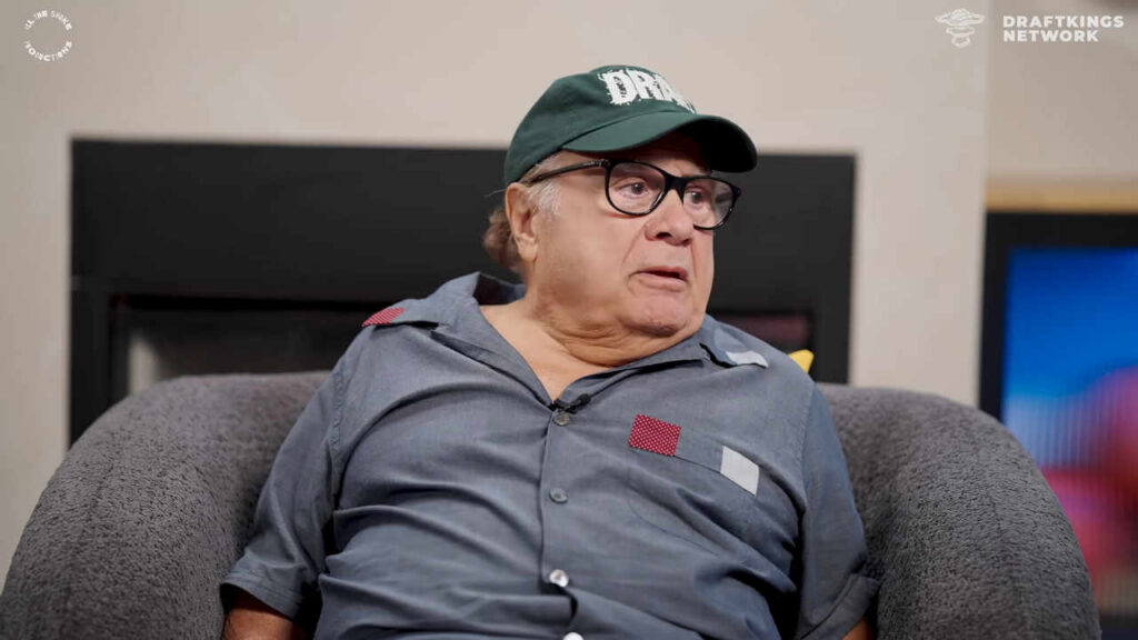 Danny DeVito nel podcast All the Smoke