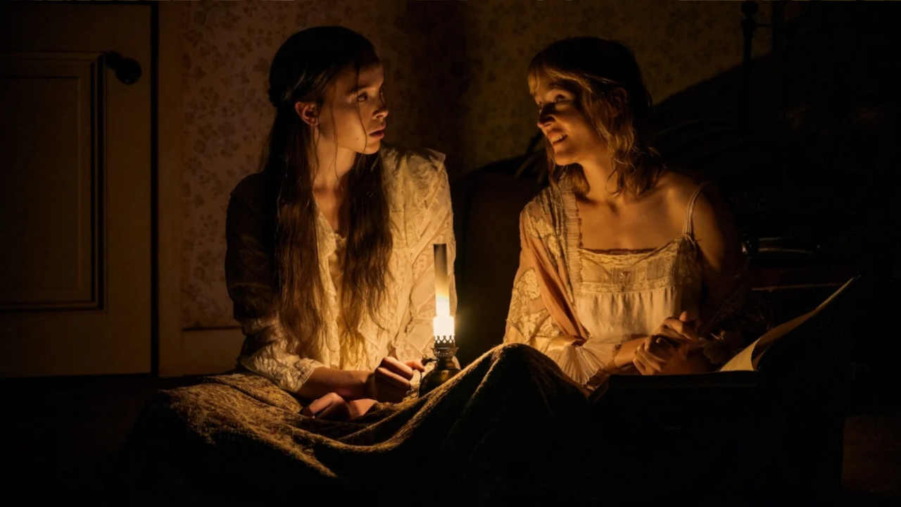 Vicky Krieps e Ella Beatty in Monster - la storia di Lizzie Borden